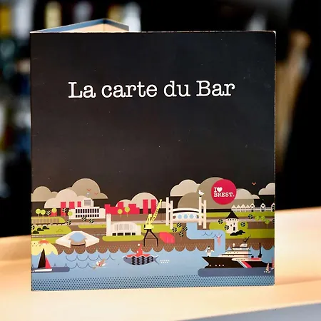 Ibis Styles Centre Port فندق 3*